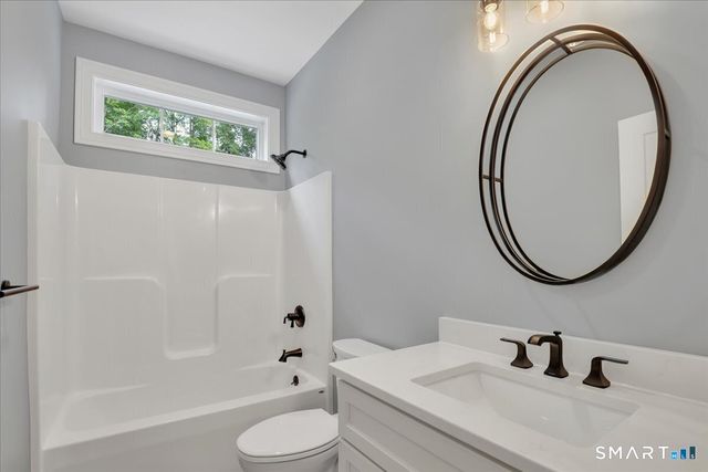 147 Hackmatack Street, Manchester, CT 06040
