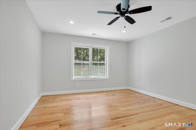 147 Hackmatack Street, Manchester, CT 06040