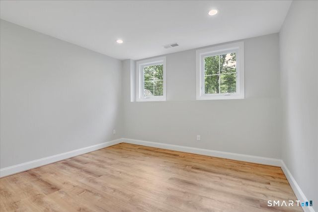 147 Hackmatack Street, Manchester, CT 06040