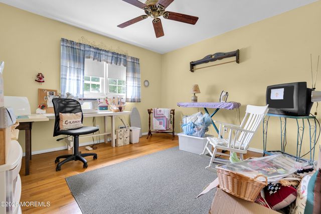 16 Friar Court, Toms River, NJ 08753