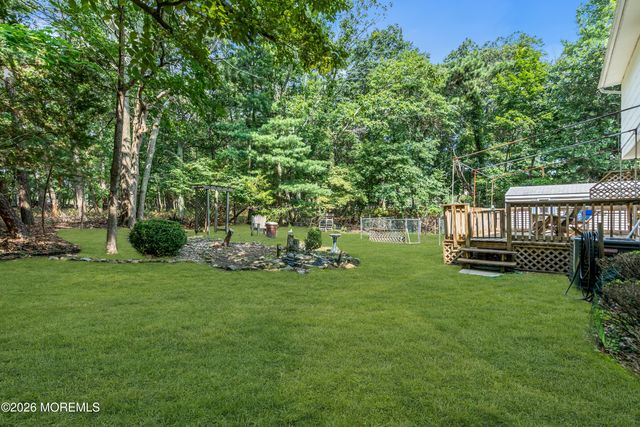 16 Friar Court, Toms River, NJ 08753