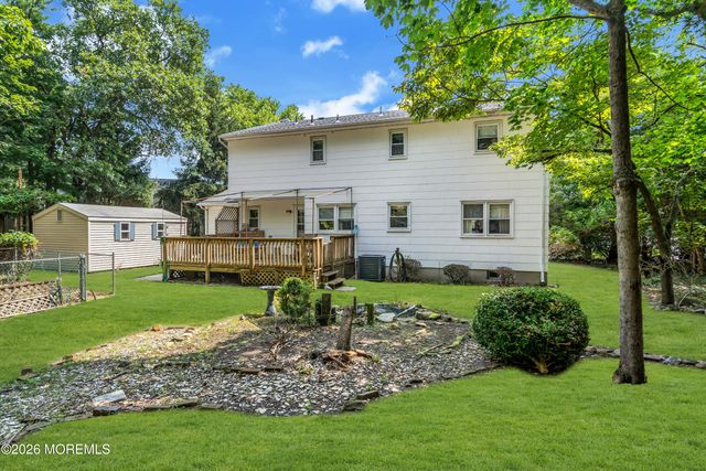 16 Friar Court, Toms River, NJ 08753