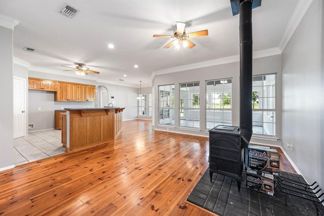 10311 Fm 1462 Road, Alvin, TX 77511