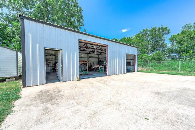10311 Fm 1462 Road, Alvin, TX 77511