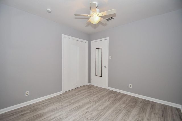 5330 Windswept Lane, Houston, TX 77056