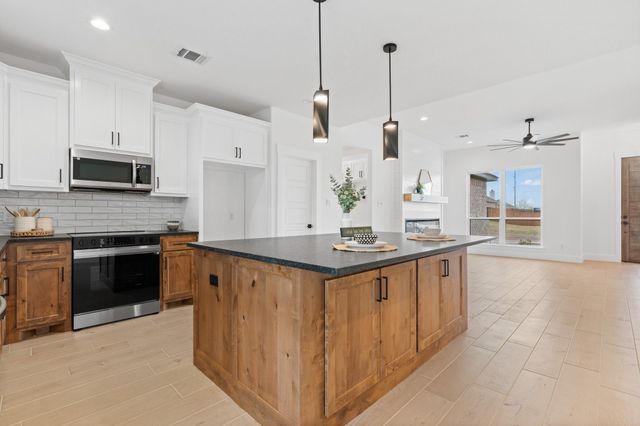 3306 Promenade Court, Granbury, TX 76049