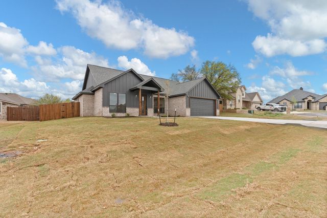 3306 Promenade Court, Granbury, TX 76049