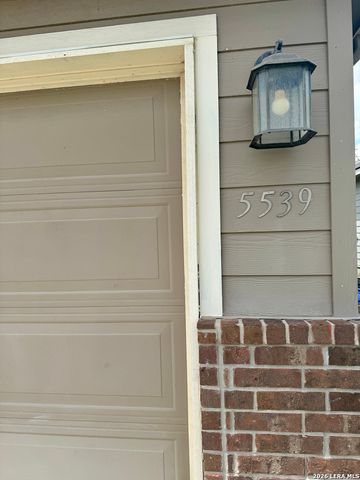 5539 PEARL VLY, San Antonio, TX 78242