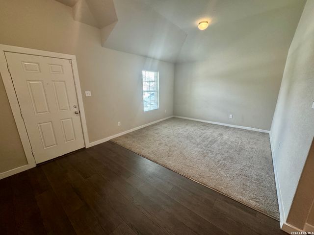 5539 PEARL VLY, San Antonio, TX 78242