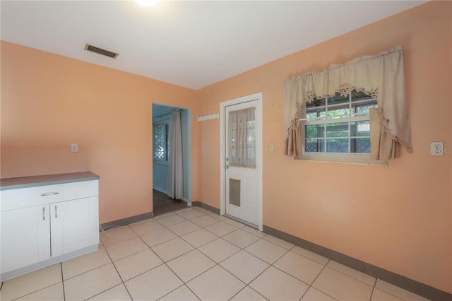 1517 E EMMA STREET, Tampa, FL 33610