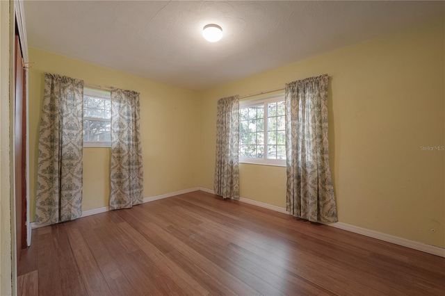 1517 E EMMA STREET, Tampa, FL 33610