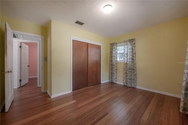 1517 E EMMA STREET, Tampa, FL 33610