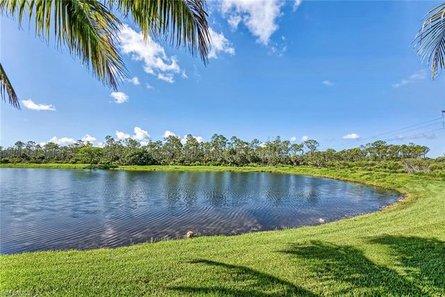 9735 Acqua CT 621, Naples, FL 34113