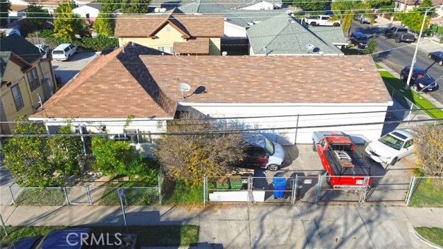 703 W L, Wilmington (los Angeles), CA 90744