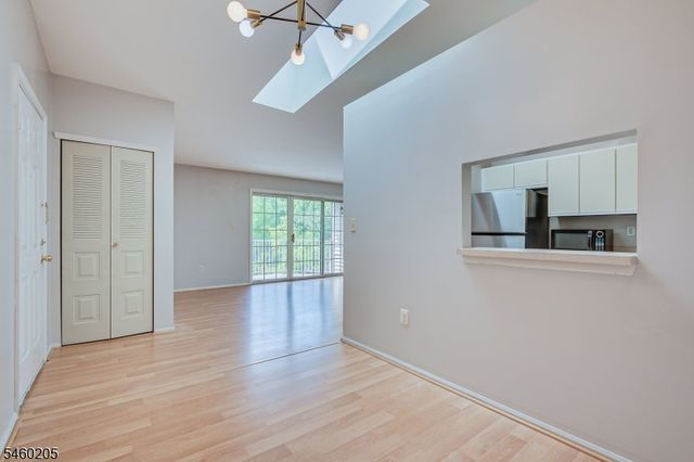 133 Rachel Ct, Franklin Twp., NJ 08823