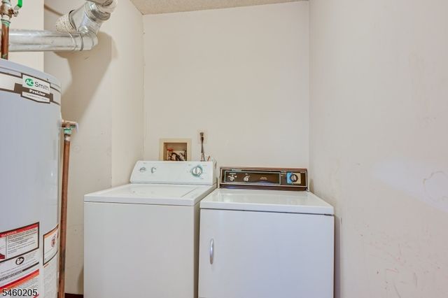133 Rachel Ct, Franklin Twp., NJ 08823