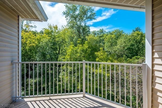133 Rachel Ct, Franklin Twp., NJ 08823
