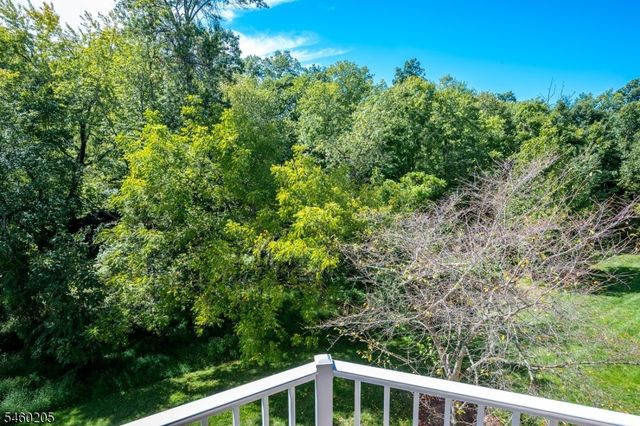 133 Rachel Ct, Franklin Twp., NJ 08823