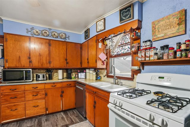 4514 SW 3rd Street, Des Moines, IA 50315