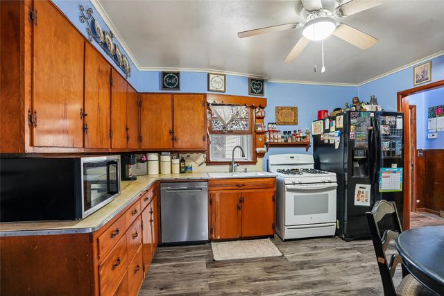 4514 SW 3rd Street, Des Moines, IA 50315