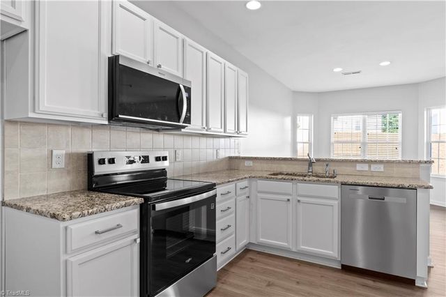 4552 Silo Ridge Court, Clemmons, NC 27012