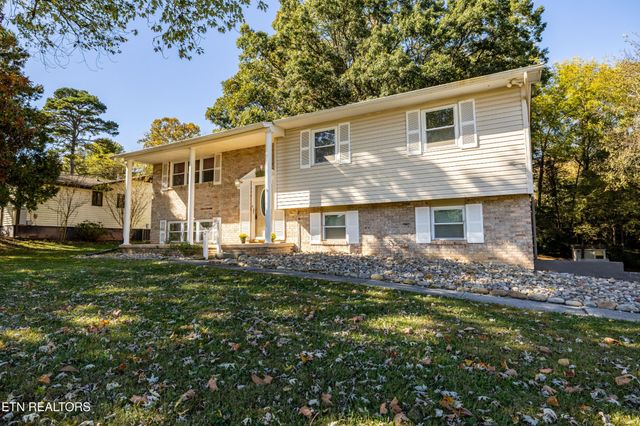 11909 Midhurst Drive, Knoxville, TN 37934