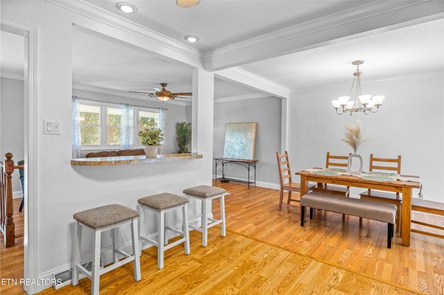 11909 Midhurst Drive, Knoxville, TN 37934