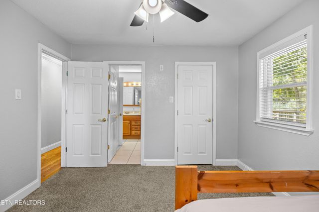 11909 Midhurst Drive, Knoxville, TN 37934