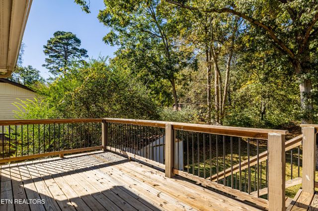 11909 Midhurst Drive, Knoxville, TN 37934