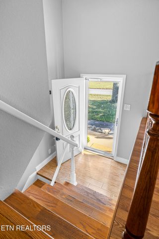 11909 Midhurst Drive, Knoxville, TN 37934