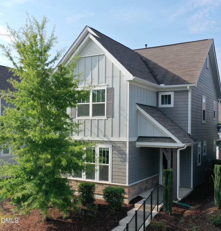 205 Beldenshire Way, Holly Springs, NC 27540
