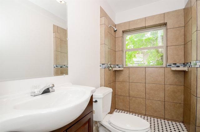 4337 Harby Street, Houston, TX 77023