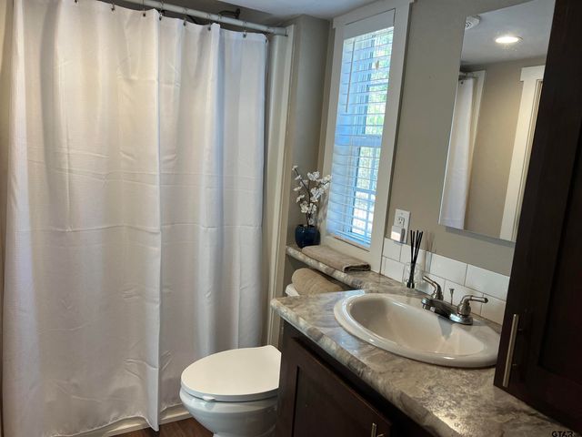 6961 CR 447, Laneville, TX 75667