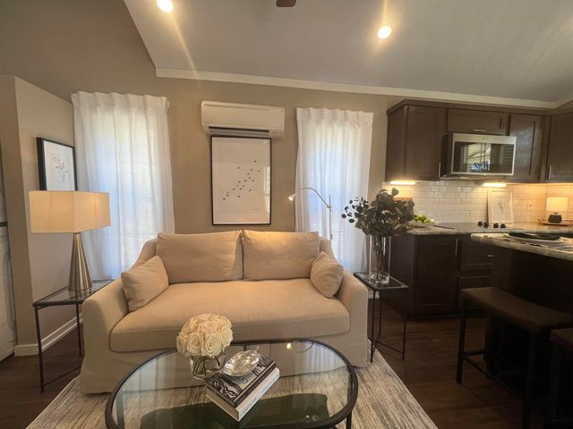 6961 CR 447, Laneville, TX 75667