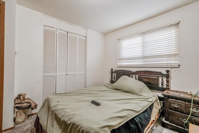 954 Ellen Dr, Baldwin Boro, PA 15227