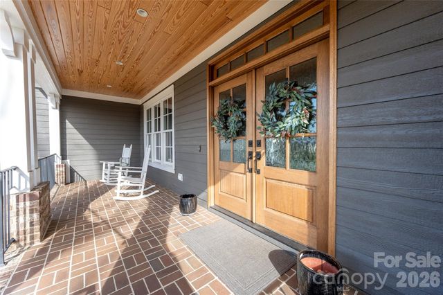 385 Lissara Lodge Drive, Lewisville, NC 27023