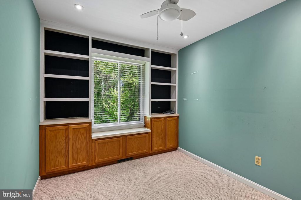 Image 37 of property listing at 434 PEACH CT, Annapolis, MD 21409