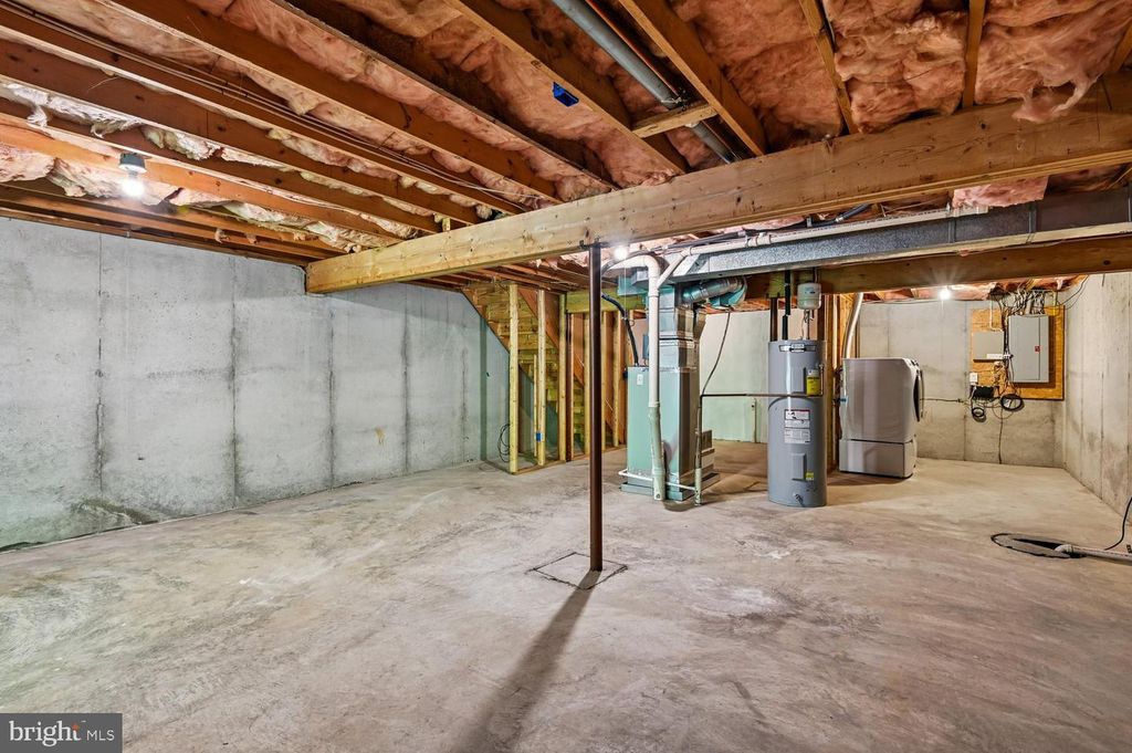 Image 43 of property listing at 434 PEACH CT, Annapolis, MD 21409