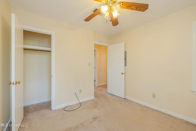 328 Indian Summer Lane, Clinton, MS 39056