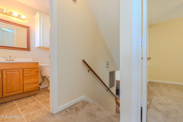 328 Indian Summer Lane, Clinton, MS 39056