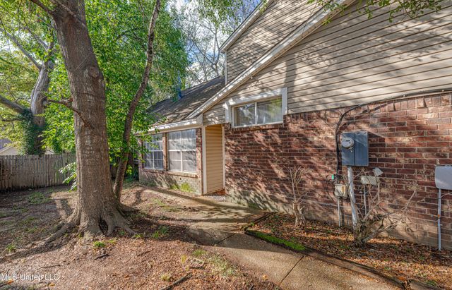 328 Indian Summer Lane, Clinton, MS 39056