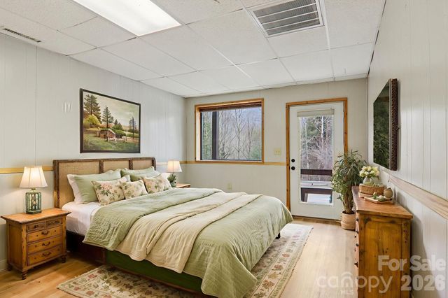 955 Soco Road, Maggie Valley, NC 28751