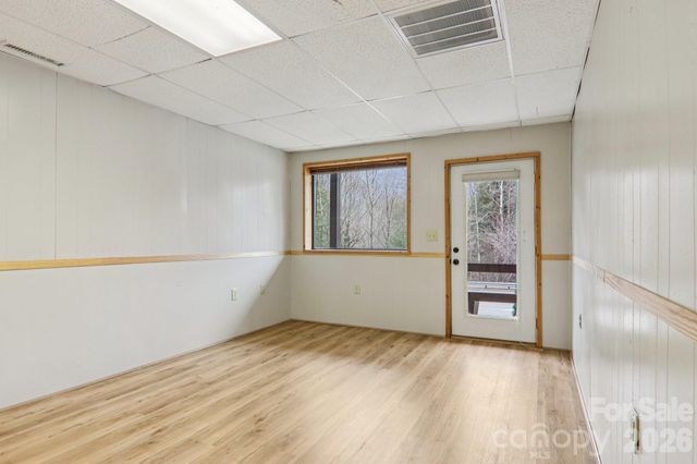 955 Soco Road, Maggie Valley, NC 28751