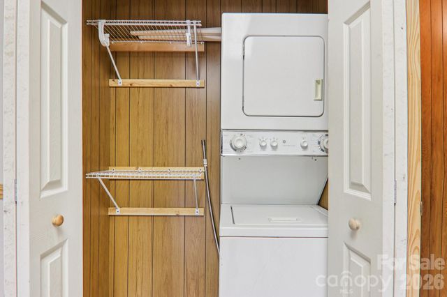 955 Soco Road, Maggie Valley, NC 28751