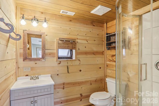 955 Soco Road, Maggie Valley, NC 28751