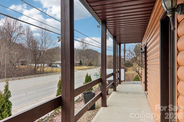 955 Soco Road, Maggie Valley, NC 28751