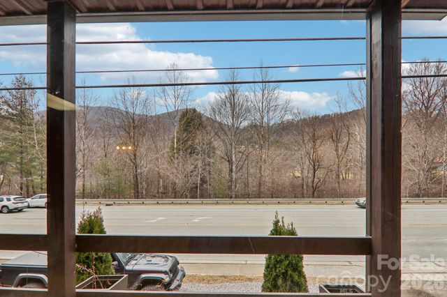 955 Soco Road, Maggie Valley, NC 28751