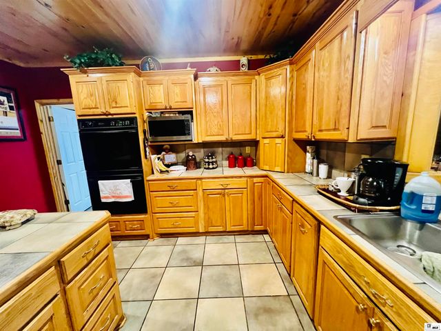 837 BROWNLEE ROAD, Calhoun, LA 71225