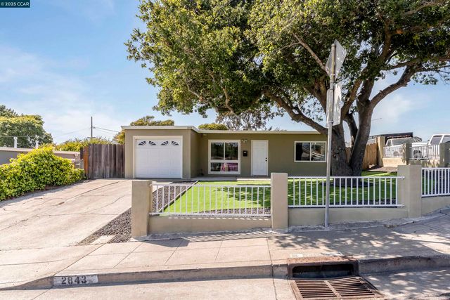 2843 Moyers Rd, Richmond, CA 94806