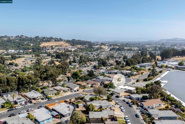 2843 Moyers Rd, Richmond, CA 94806